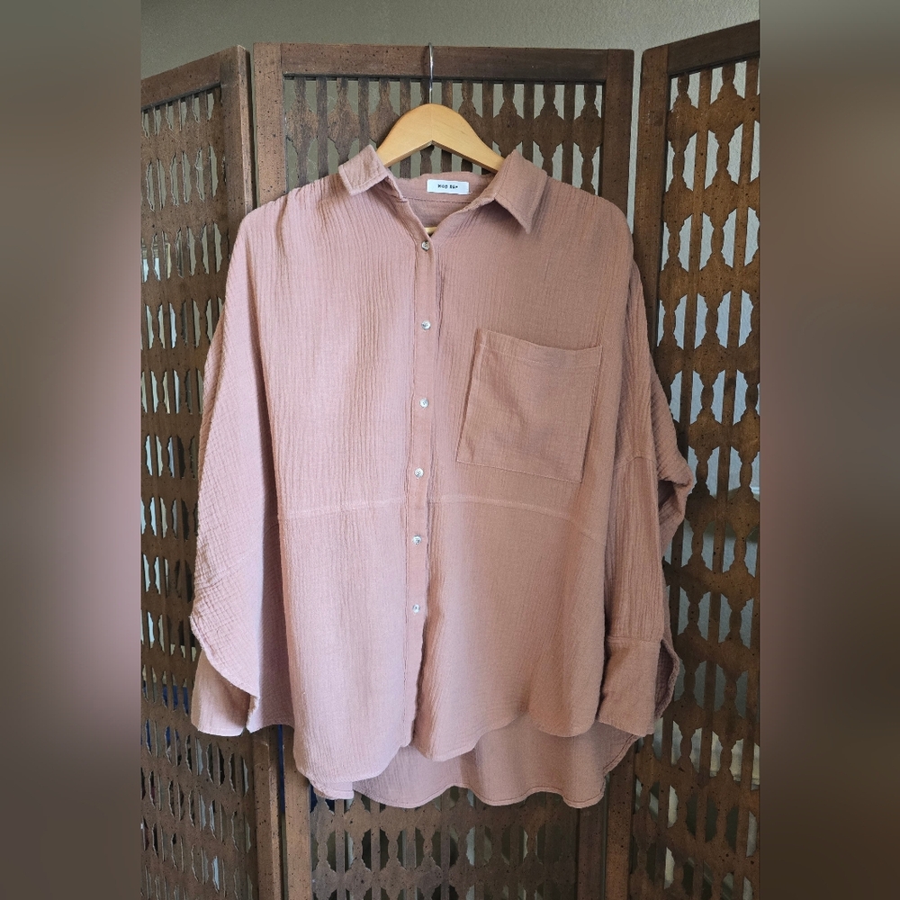 Mod Ref Women's 100% Cotton Button Up Shirt Size S/M